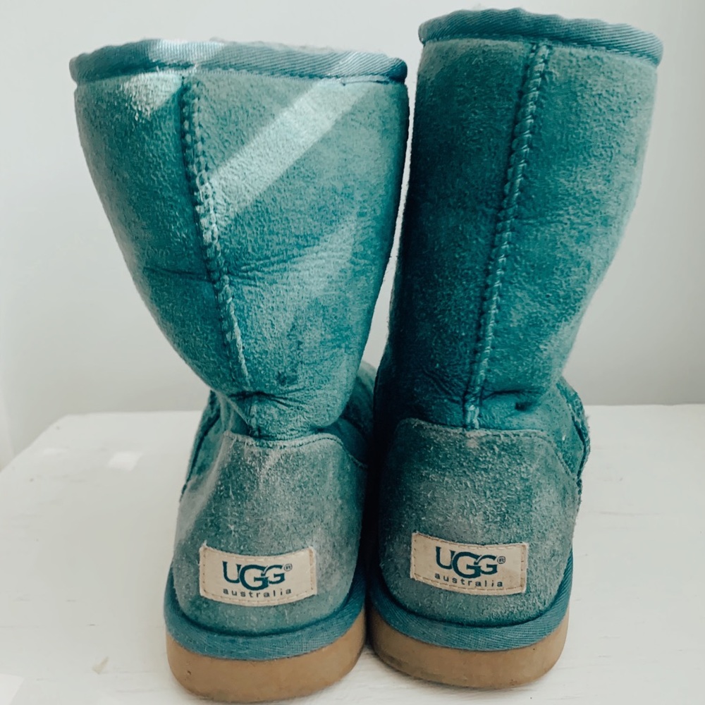 Short Classic Uggs